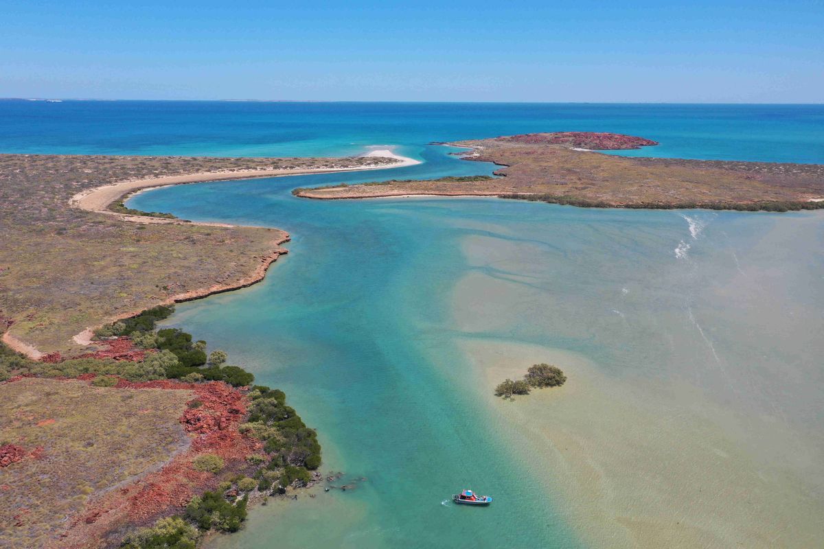 Ancient Aboriginal artefacts now an issue for offshore projects