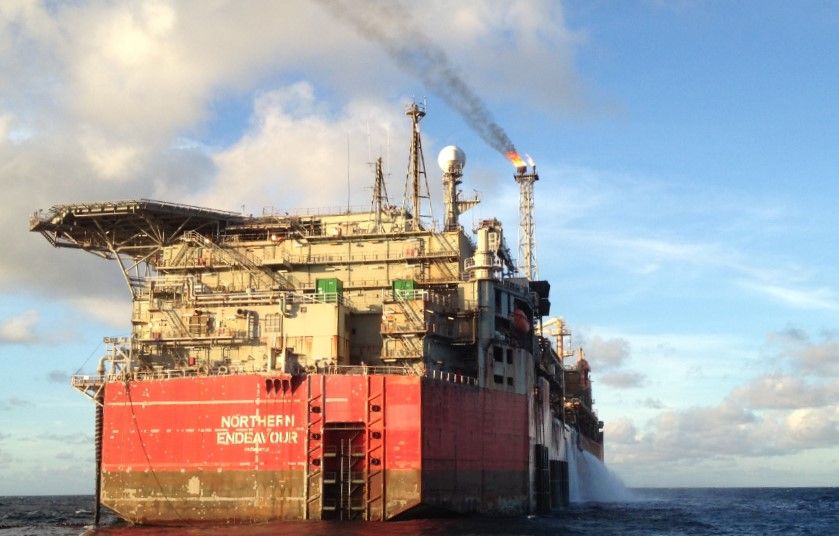 Government fights in court for Northern Endeavour oil vessel