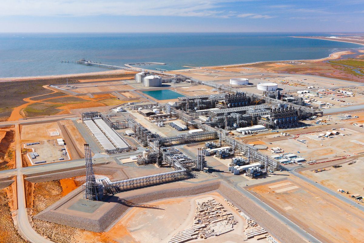 Wheatstone platform problems threaten schedule