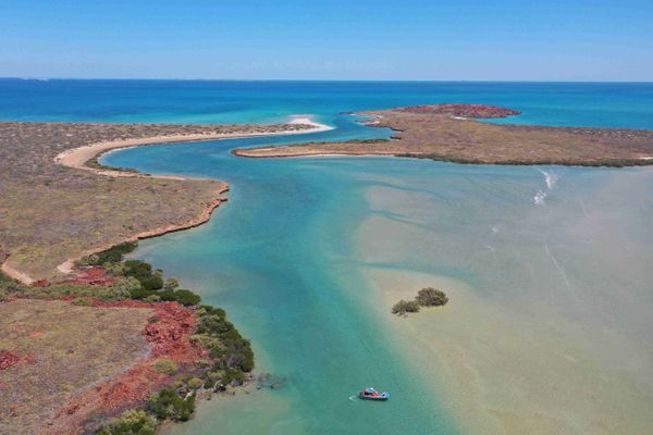 Ancient Aboriginal artefacts now an issue for offshore projects