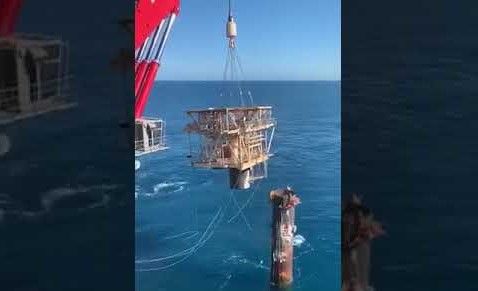 Sinbad platform lift during decommissioning off the coast of Western Australia.
