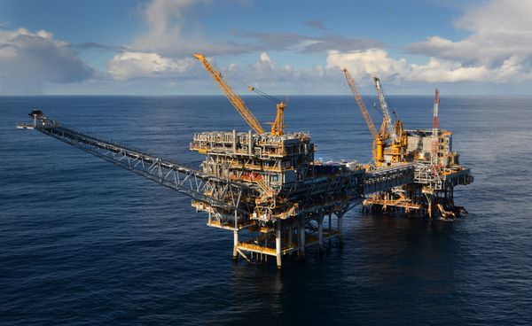 BHP and Woodside confirm sale of all BHP Petroleum under negotiation